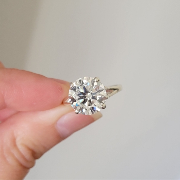 New 5ct Certified Moissanite Engagement Ring - Picture 8 of 12